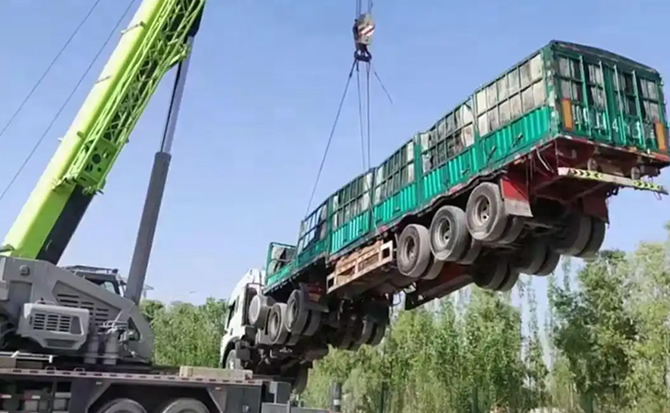 大宁道路脱困救援案例